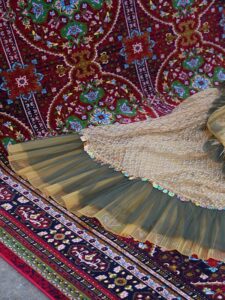 فرش 1200 شانه طرح تیام وینتیج لاکی